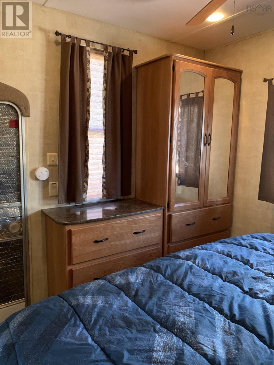 921 Purdy Road - 17