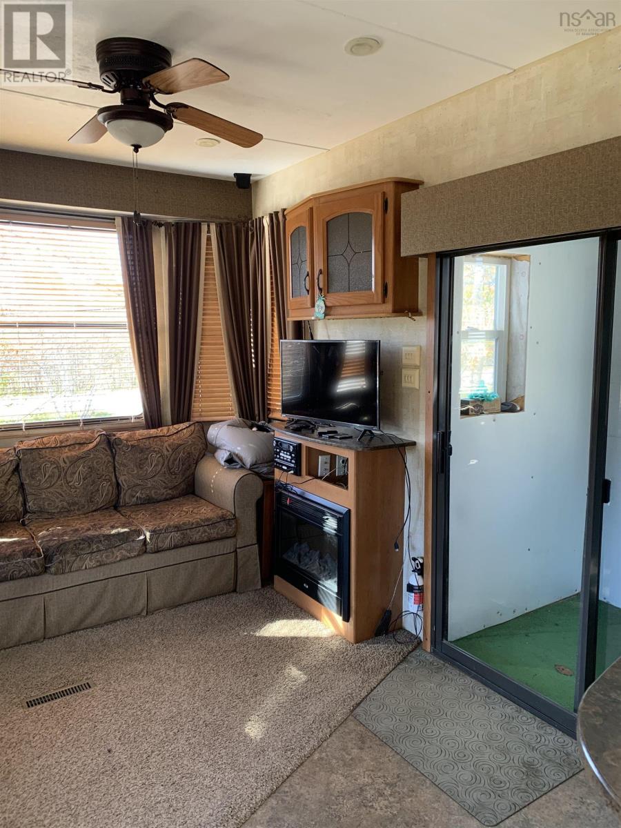 921 Purdy Road - 5