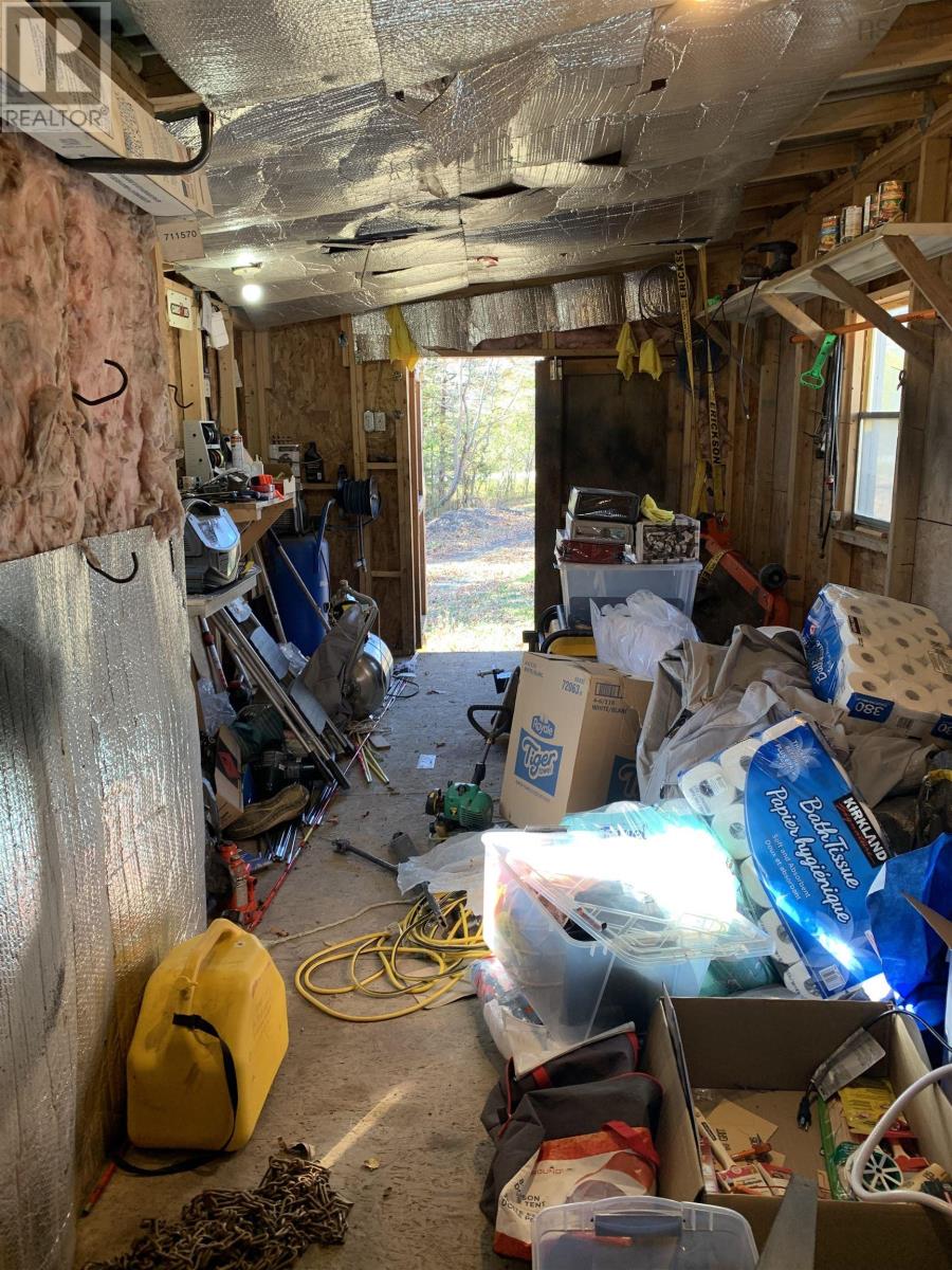 921 Purdy Road - 35