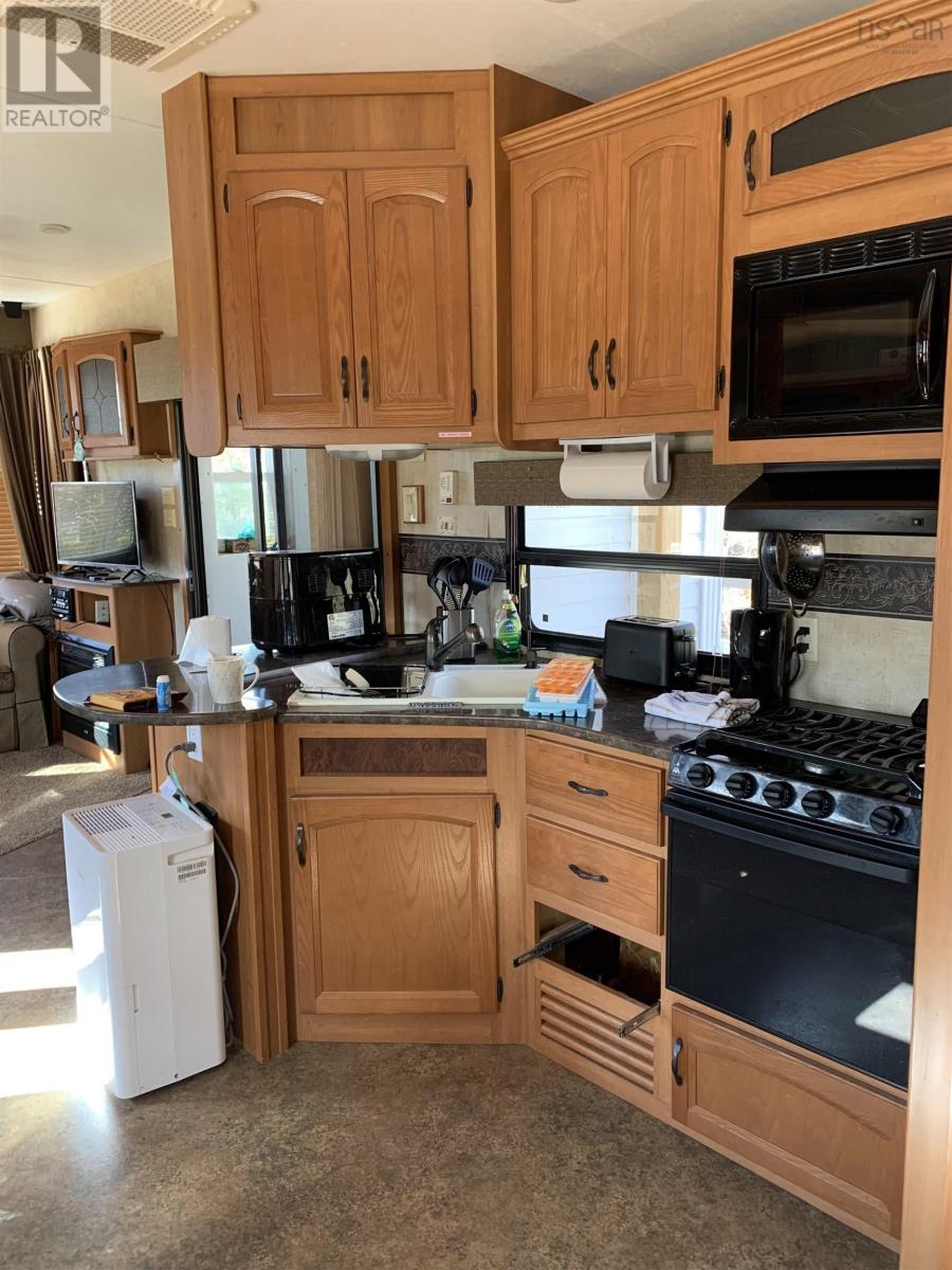 921 Purdy Road - 9