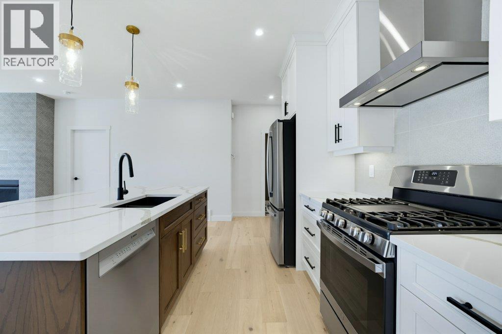 #11 1840 10 Street SW - 6