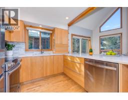 2748 Coyote Place, Whistler, BC V8E0A8 Photo 7
