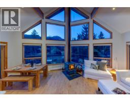2748 Coyote Place, Whistler, BC V8E0A8 Photo 21