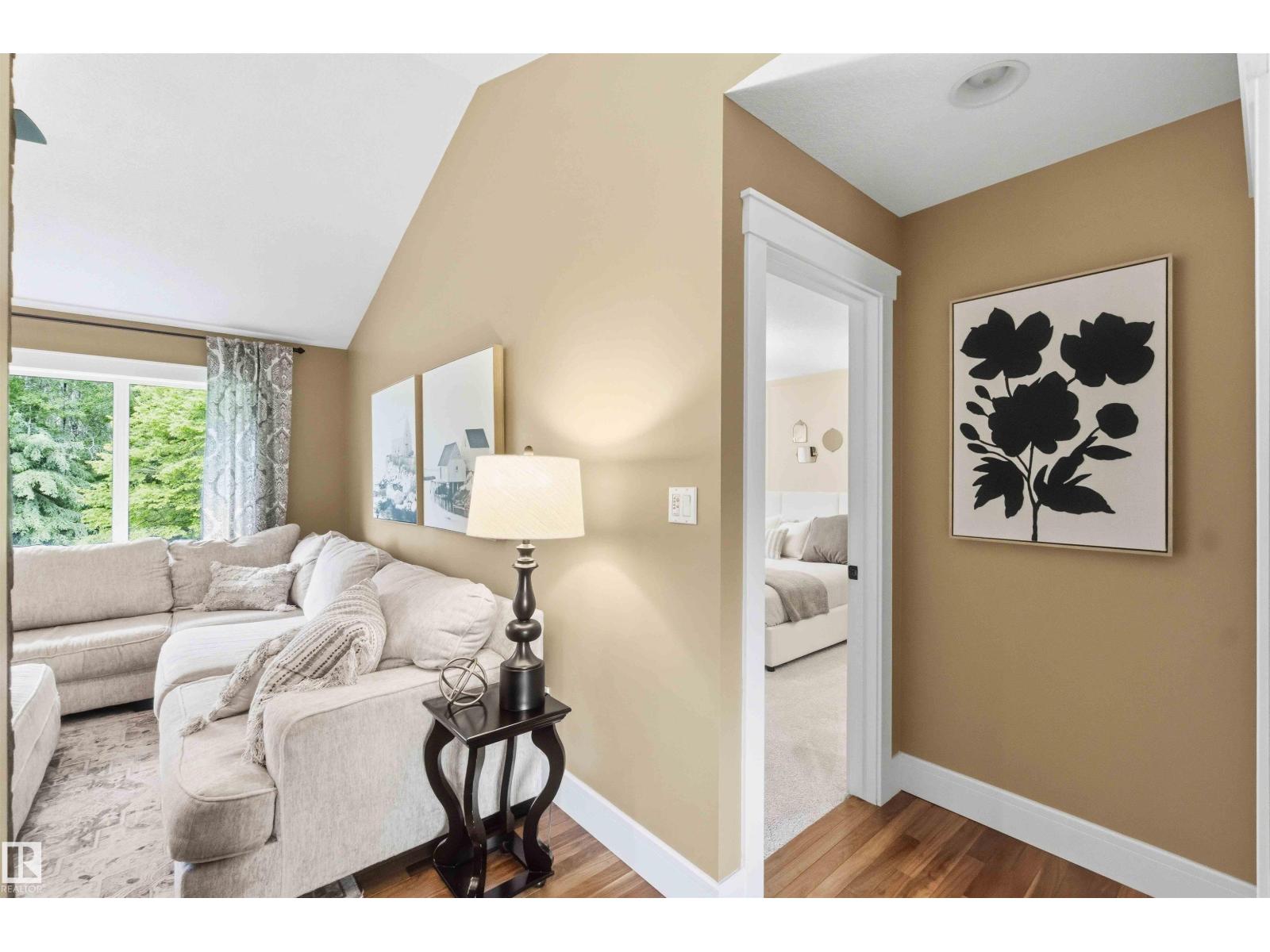 60 56019 Rge Rd 230 - 27