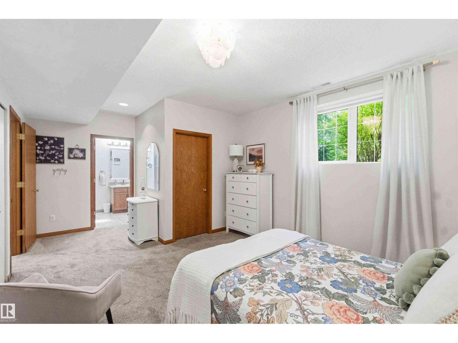 60 56019 Rge Rd 230 - 59