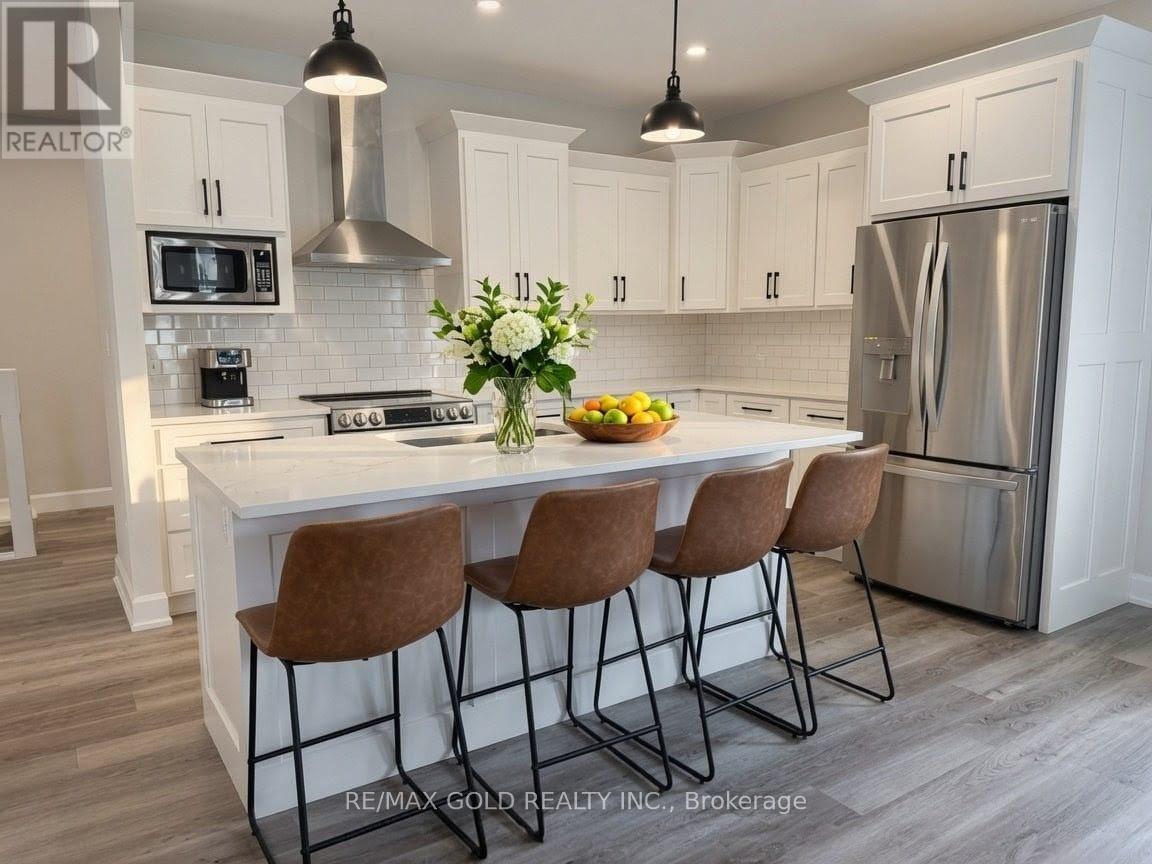 4-bedroom home for sale at 11 - 5 JOHN POUND ROAD, Tillsonburg ON · photo 7 of 29