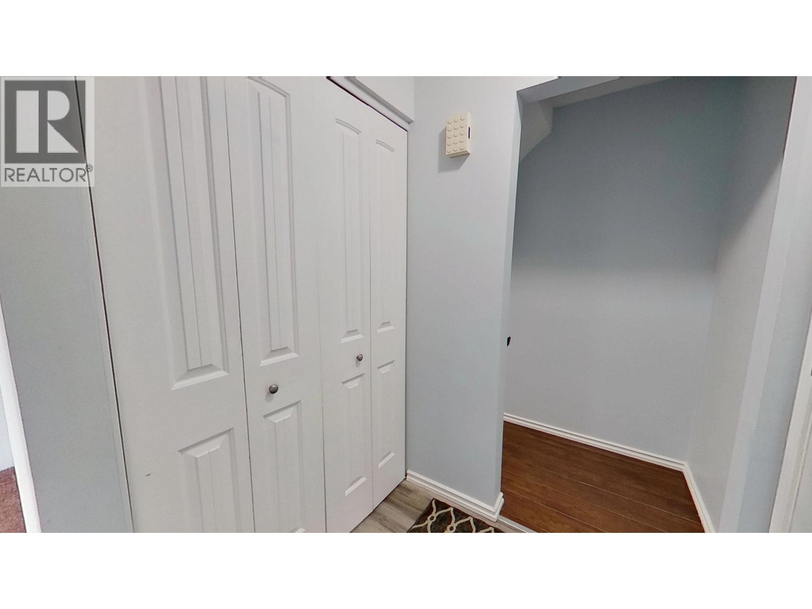 8818 101 AVENUE - 13
