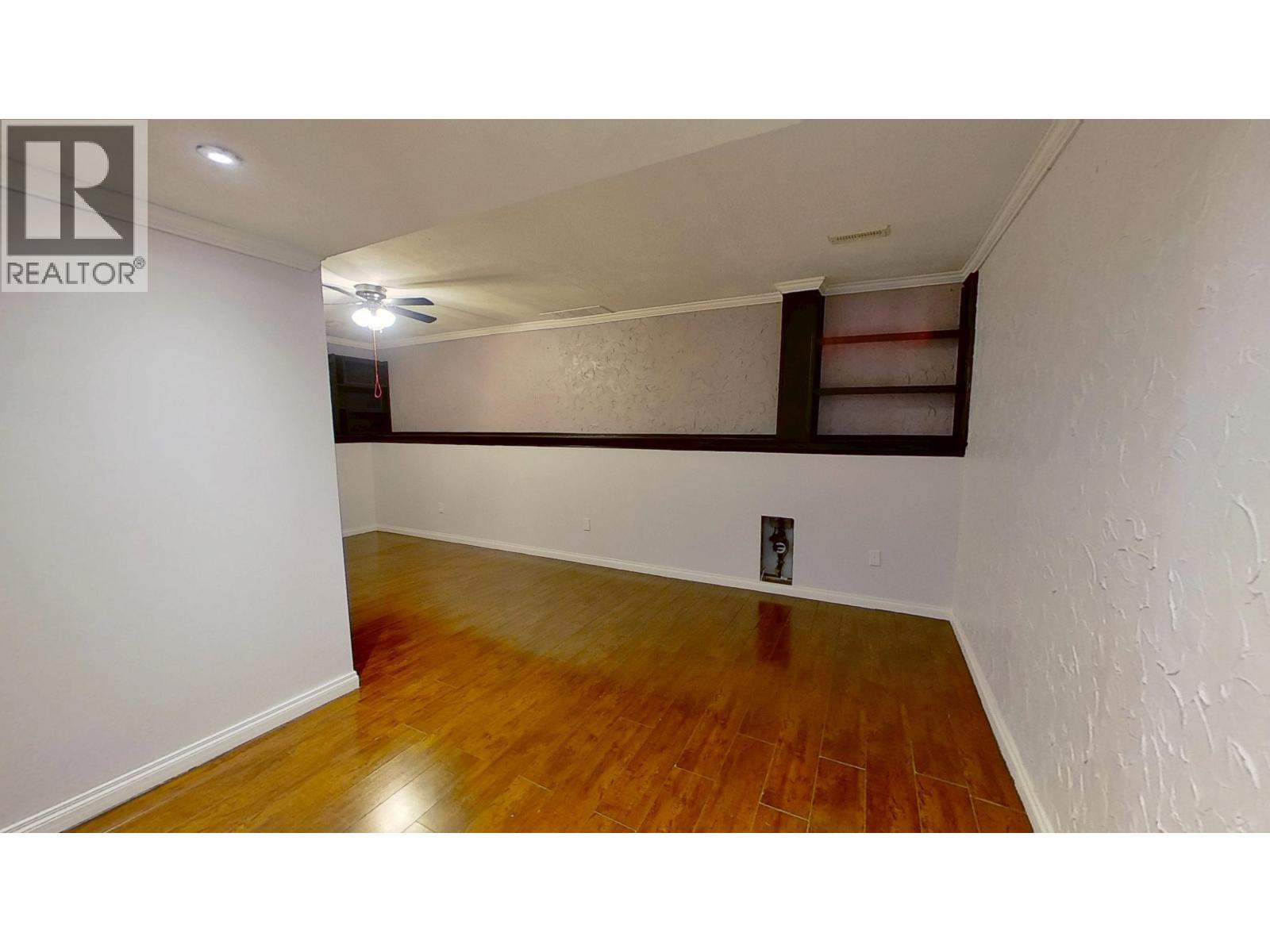 8818 101 AVENUE - 22