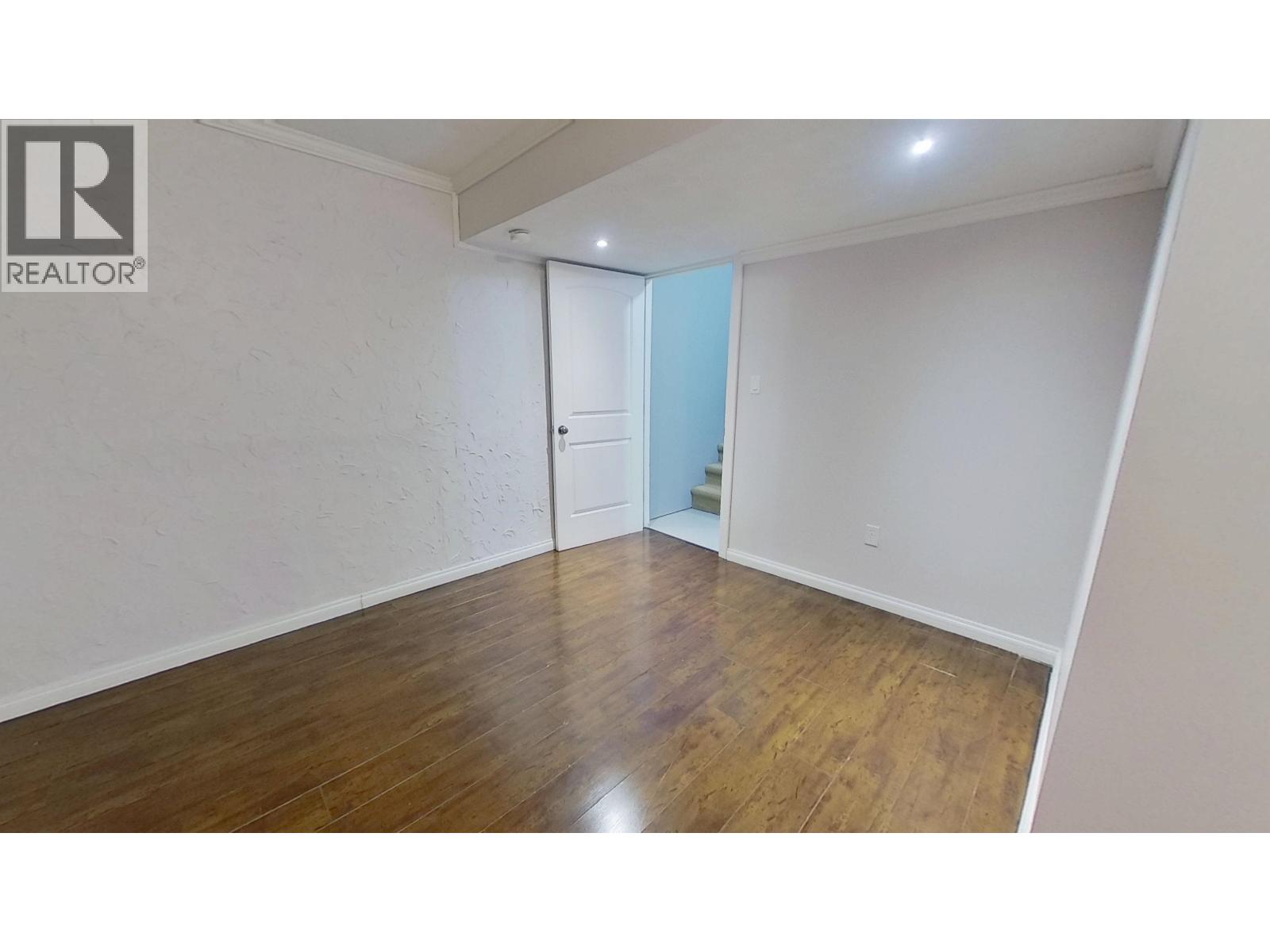 8818 101 AVENUE - 24