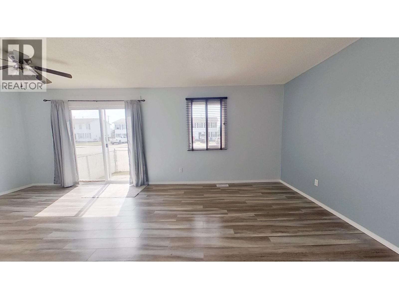 8818 101 AVENUE - 6