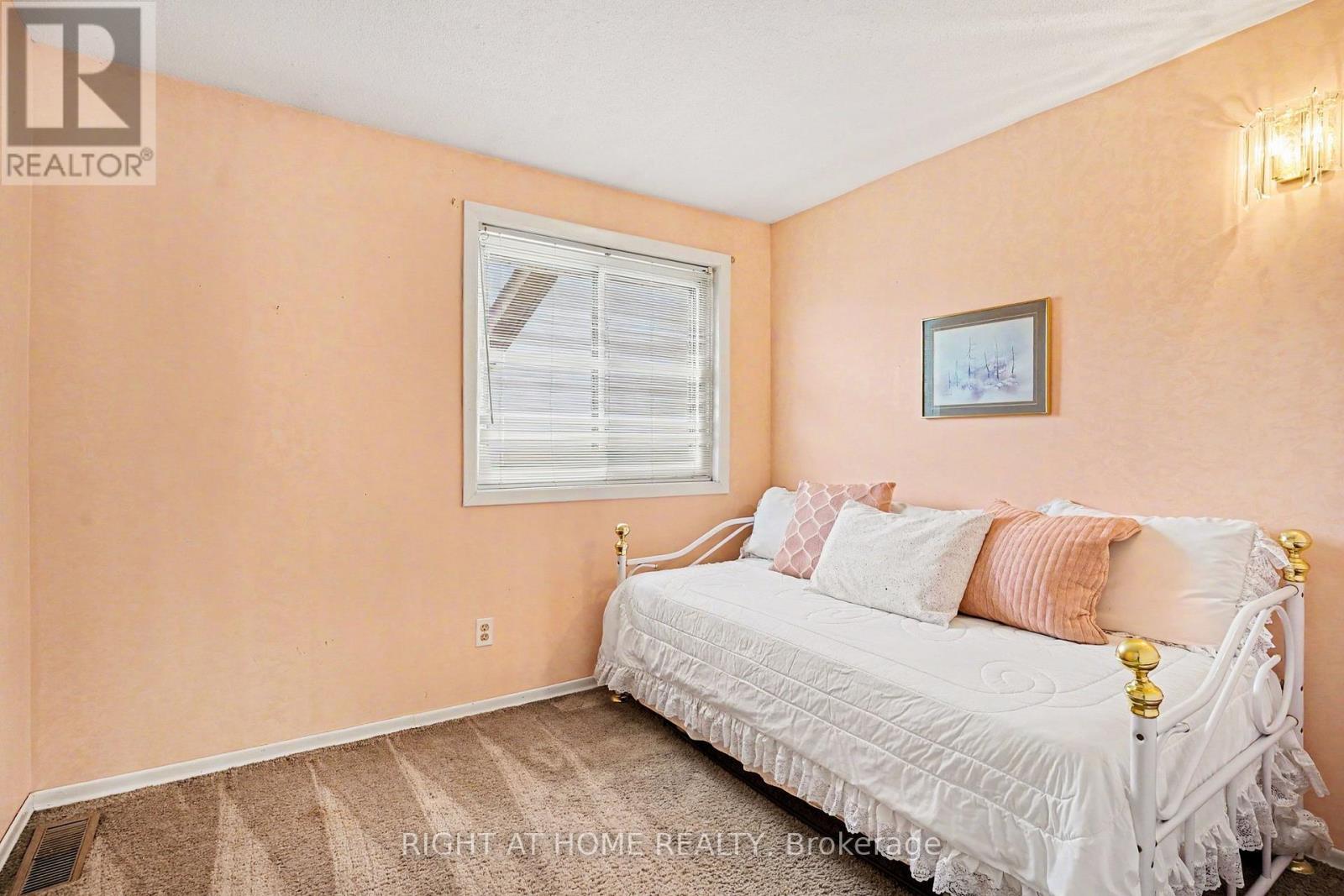 #21 6679 SHELTER BAY ROAD - 14