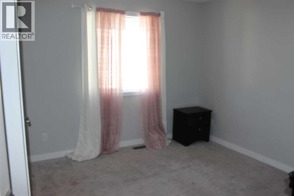 958 41 Avenue N - 17