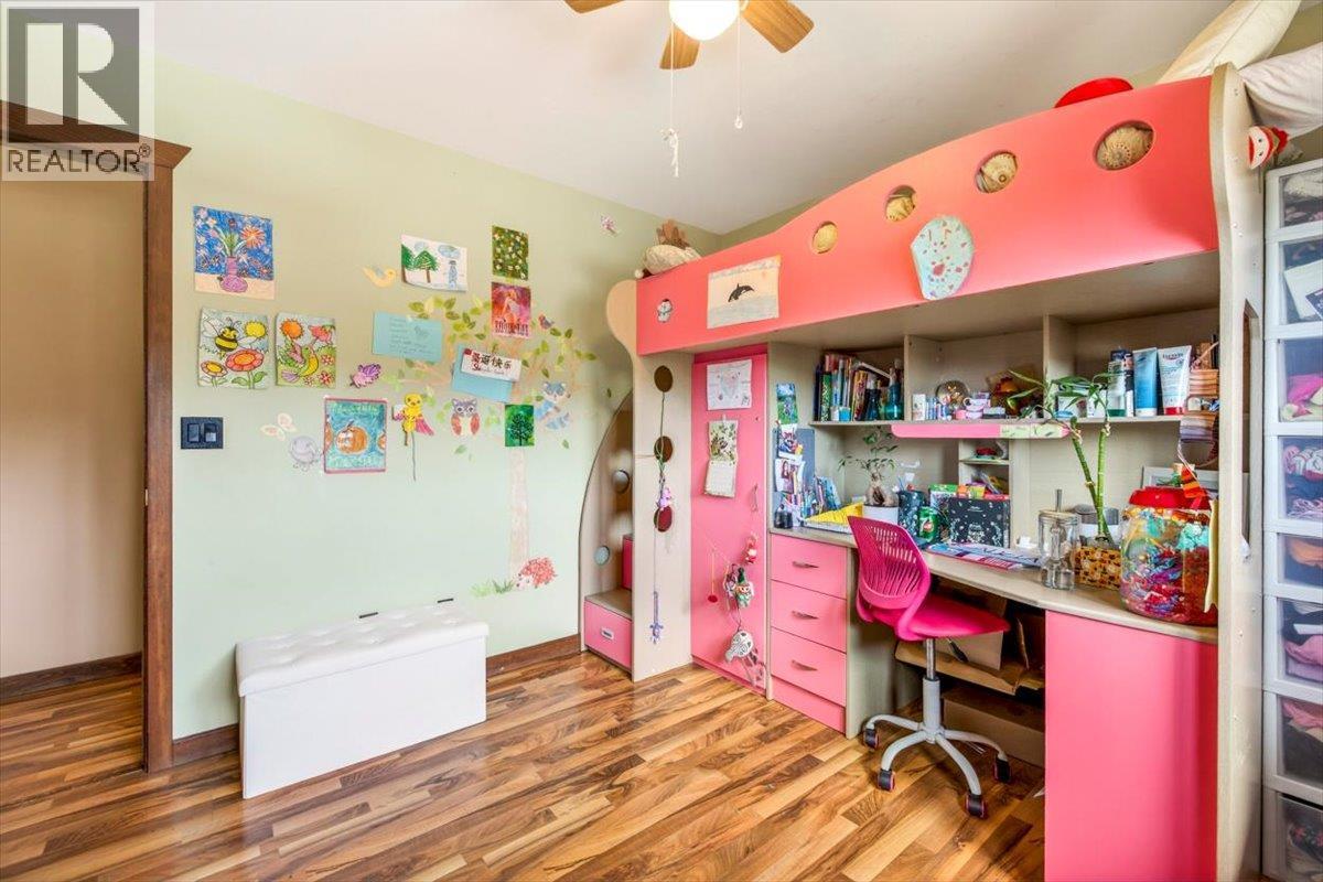 1322 11th Avenue - 34