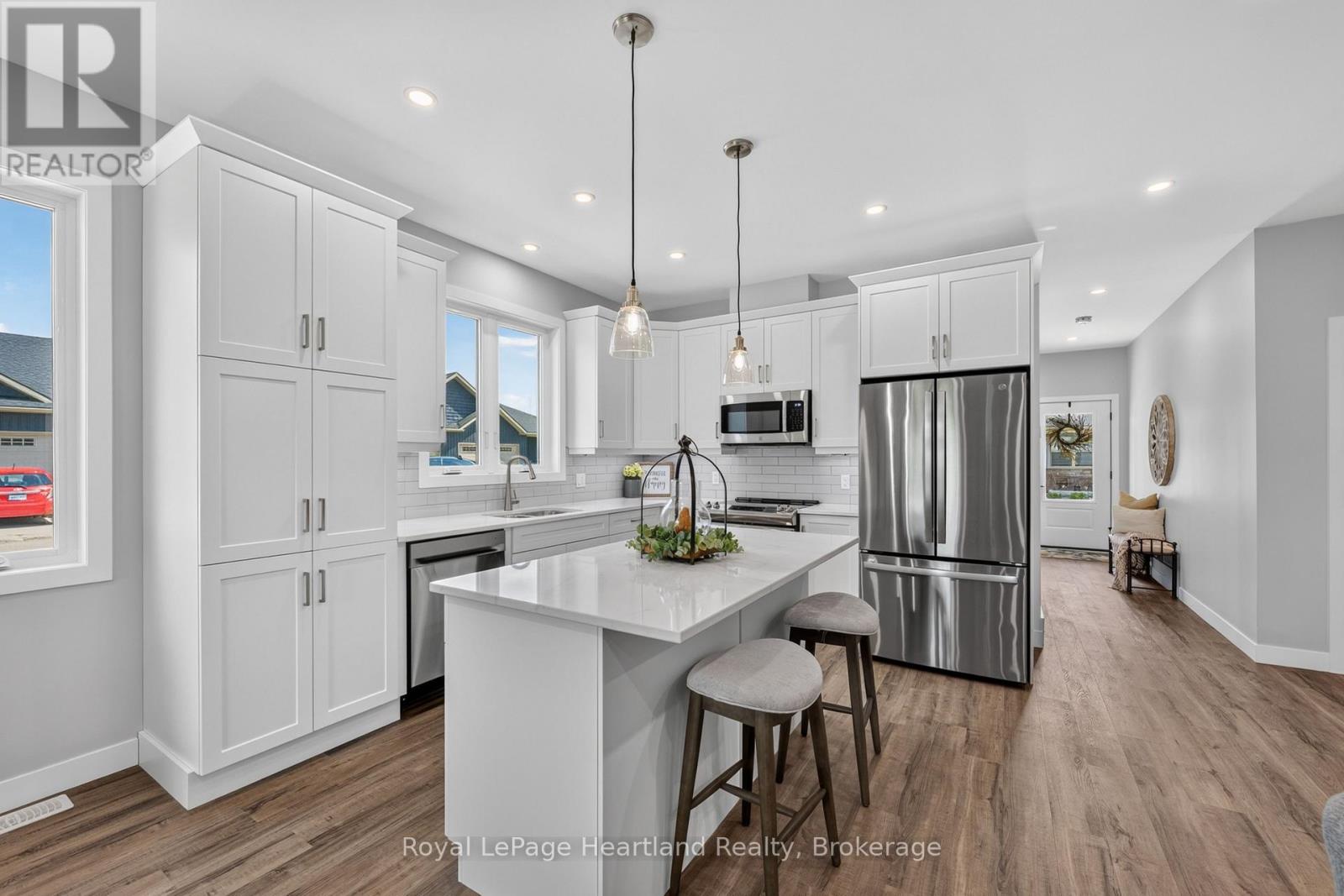 25 SILVER CREEK ROAD