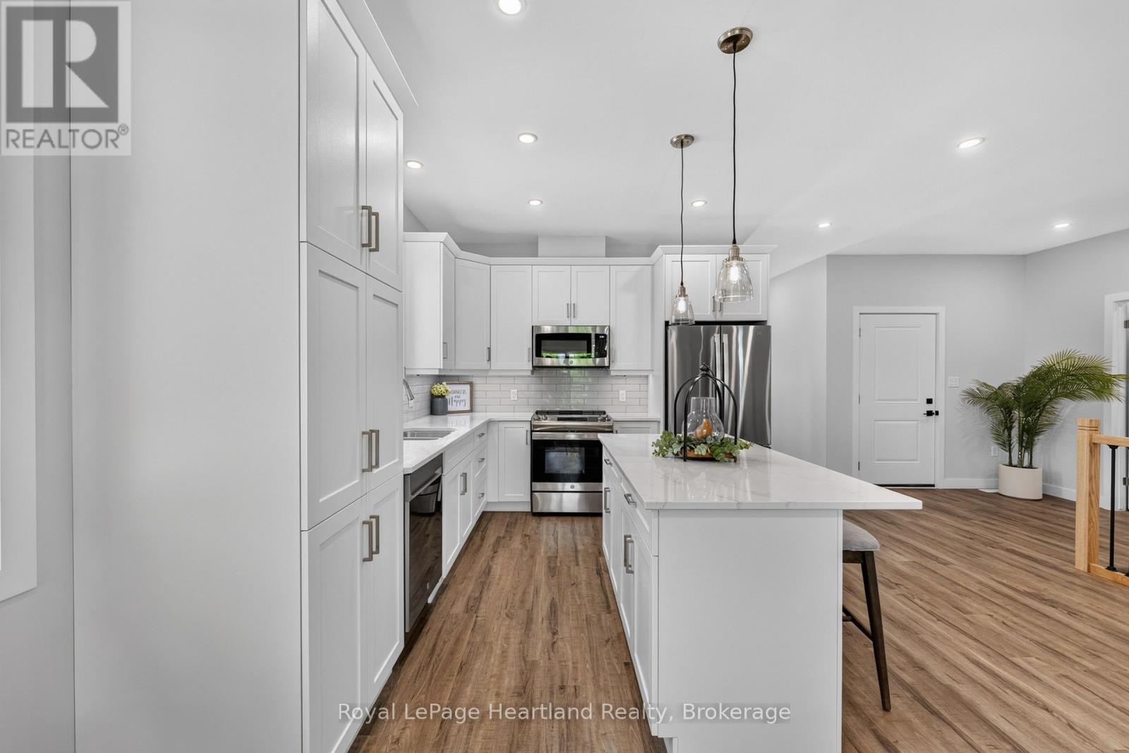 25 SILVER CREEK ROAD