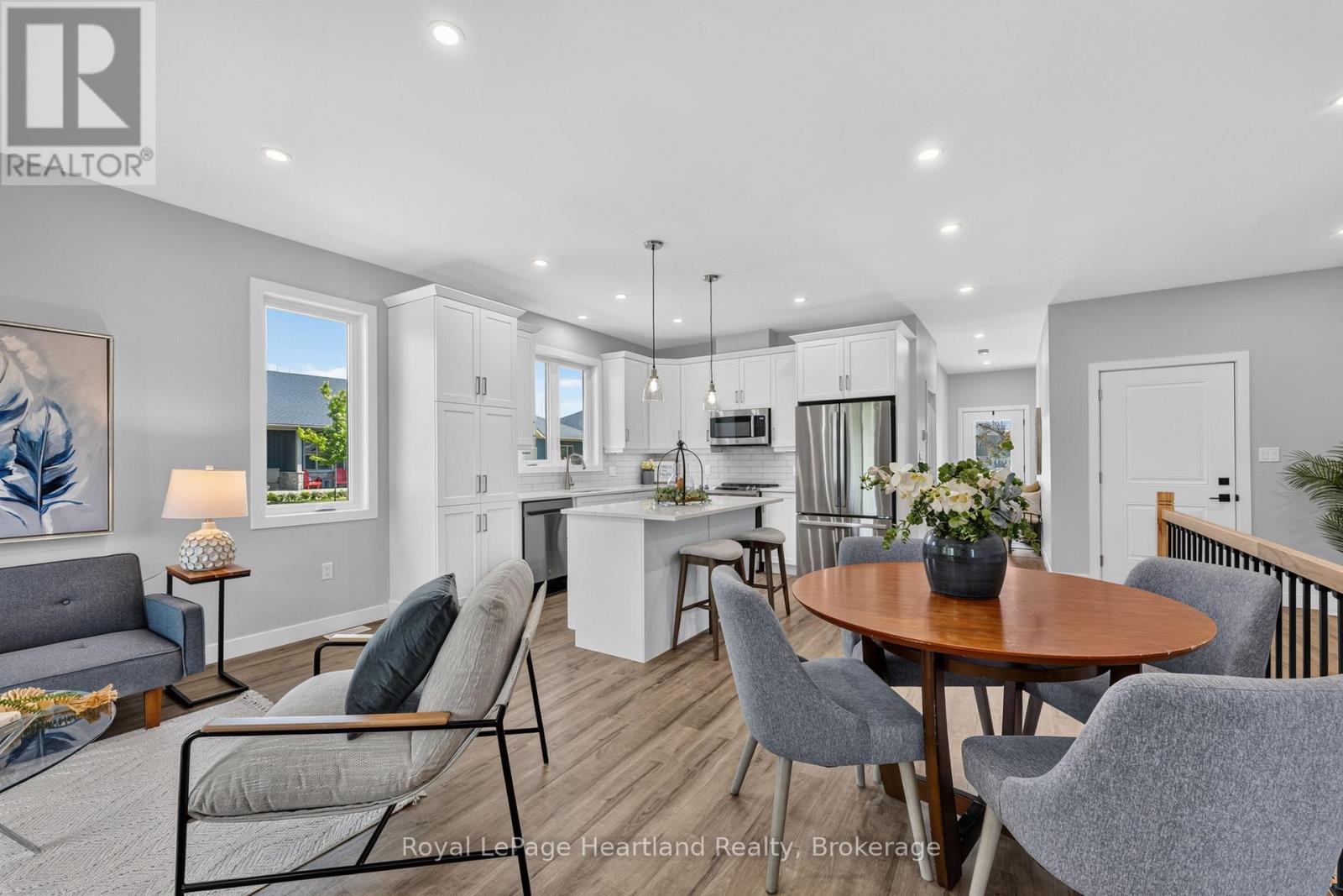25 SILVER CREEK ROAD