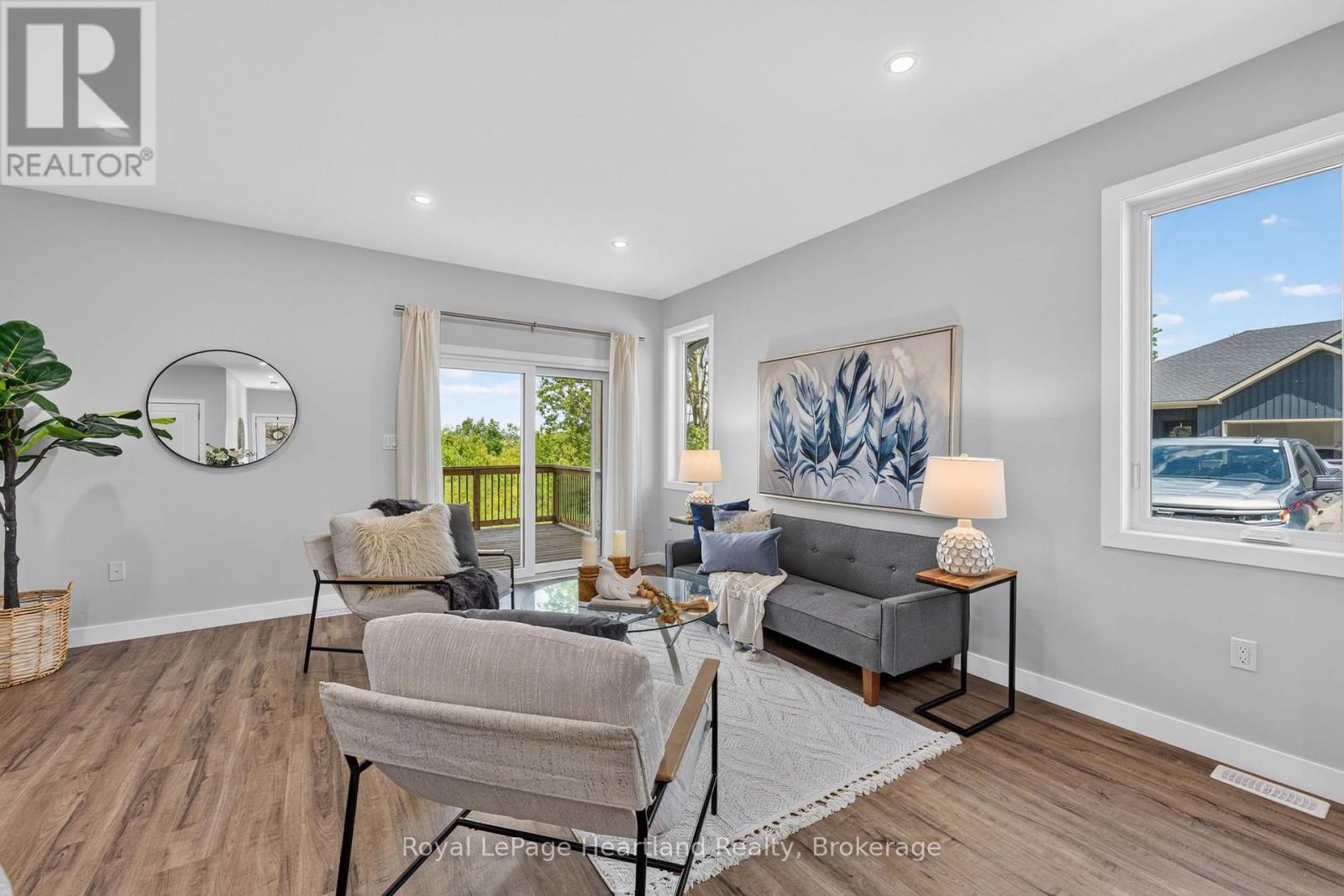 25 SILVER CREEK ROAD