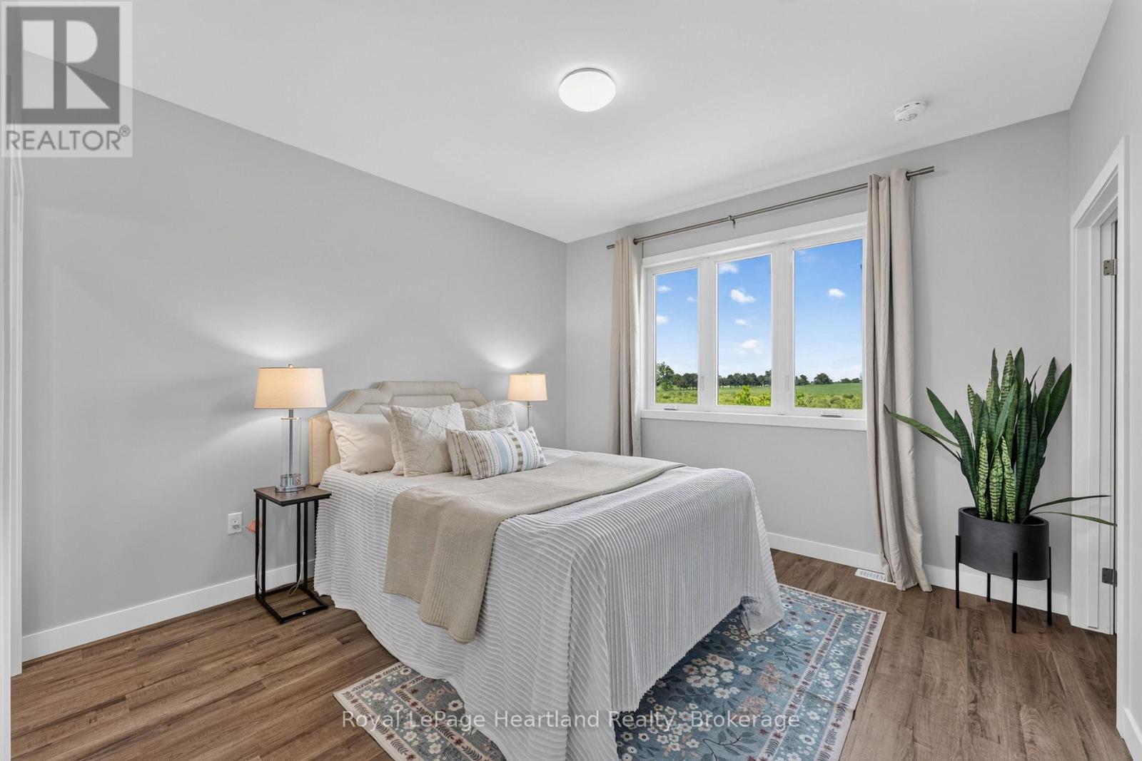 25 SILVER CREEK ROAD