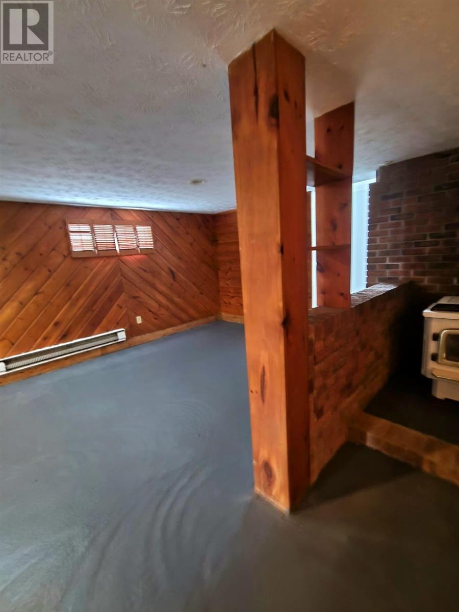 9 Lisbon RD - 22