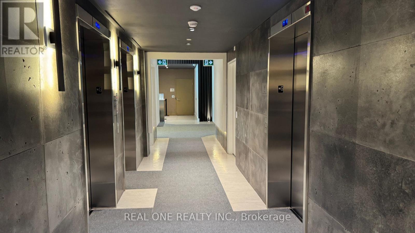 #201E 8868 YONGE STREET - 6