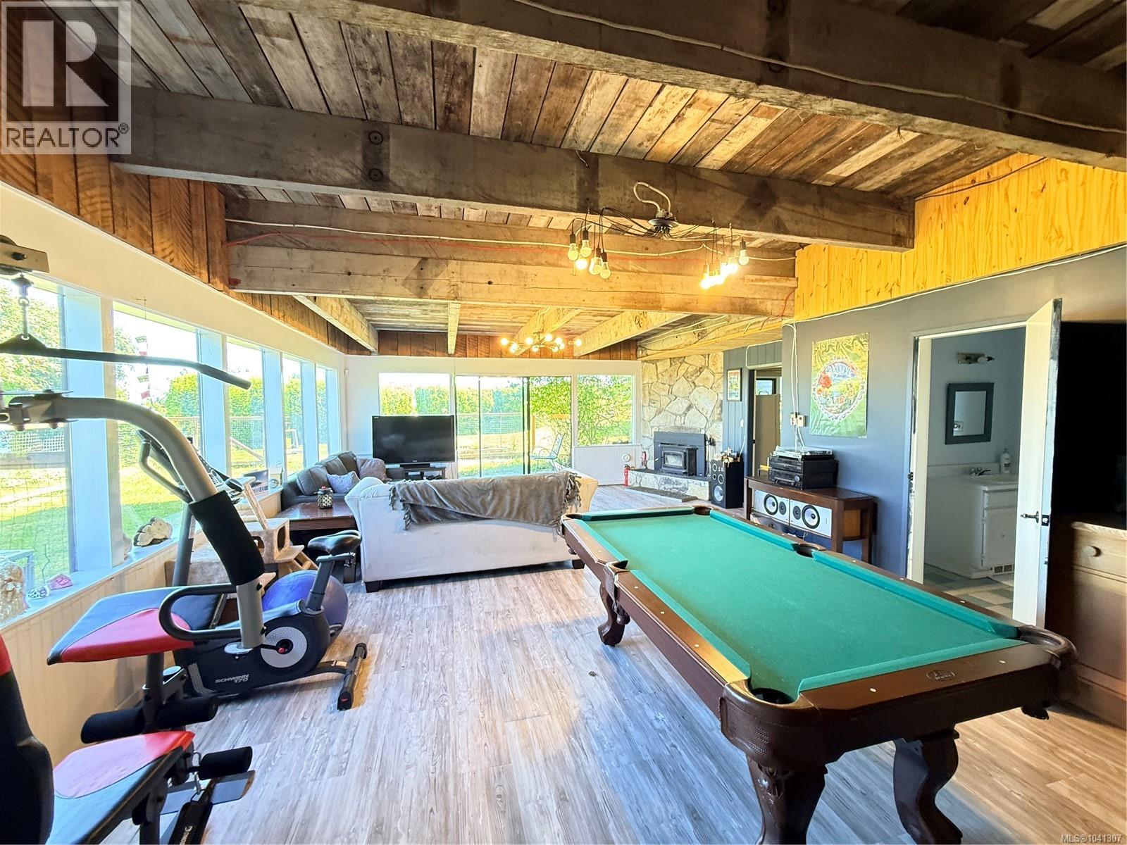 2472 Mountview Rd - 27