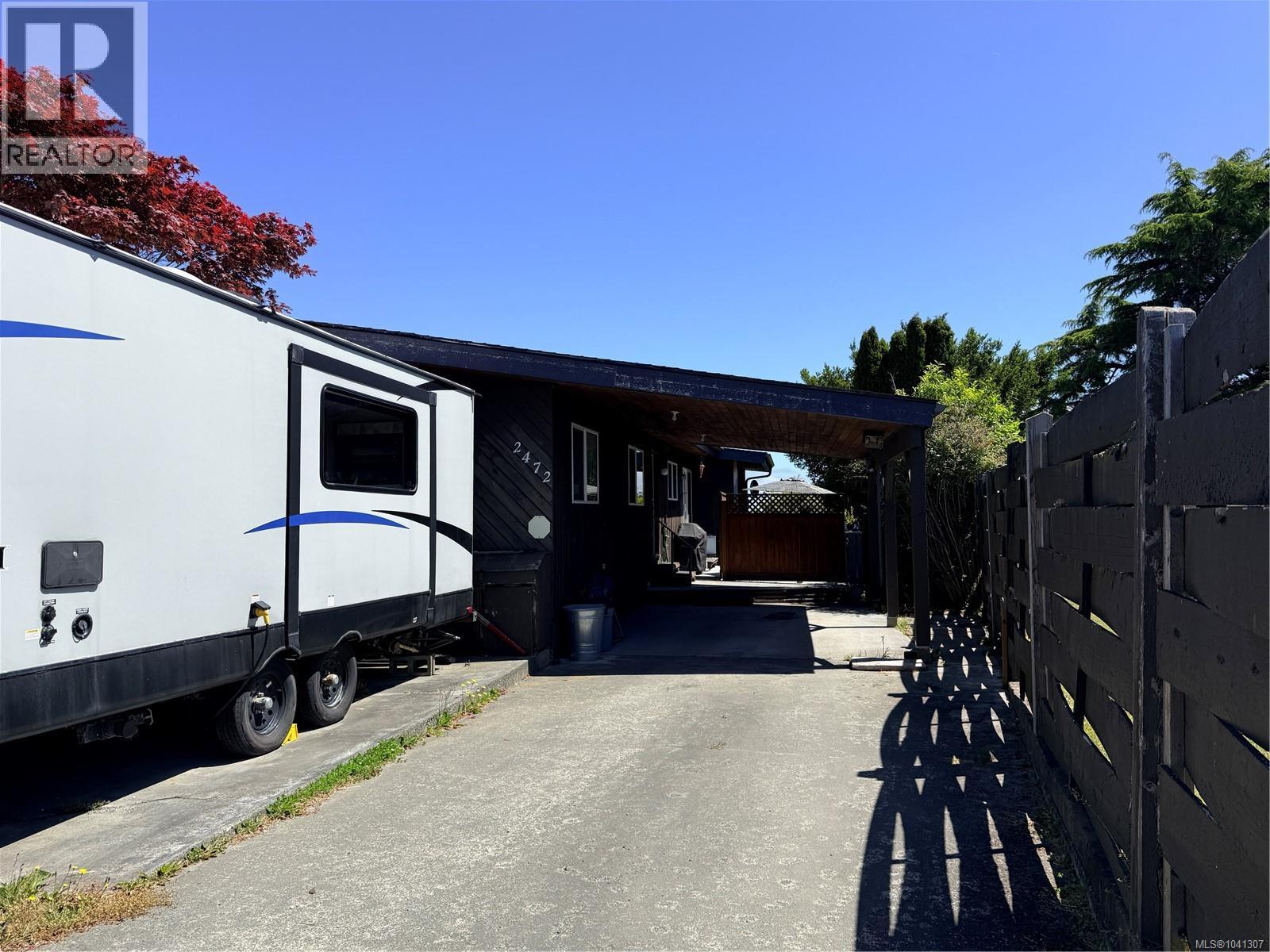 2472 Mountview Rd - 4