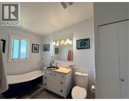 2472 Mountview Rd, Port Mcneill, BC V0N2R0 Photo 19