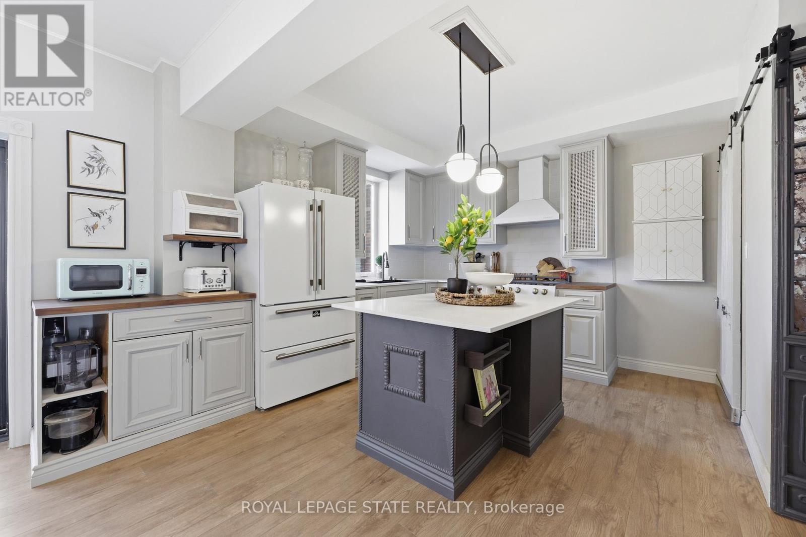 361 CUMBERLAND AVENUE - 19