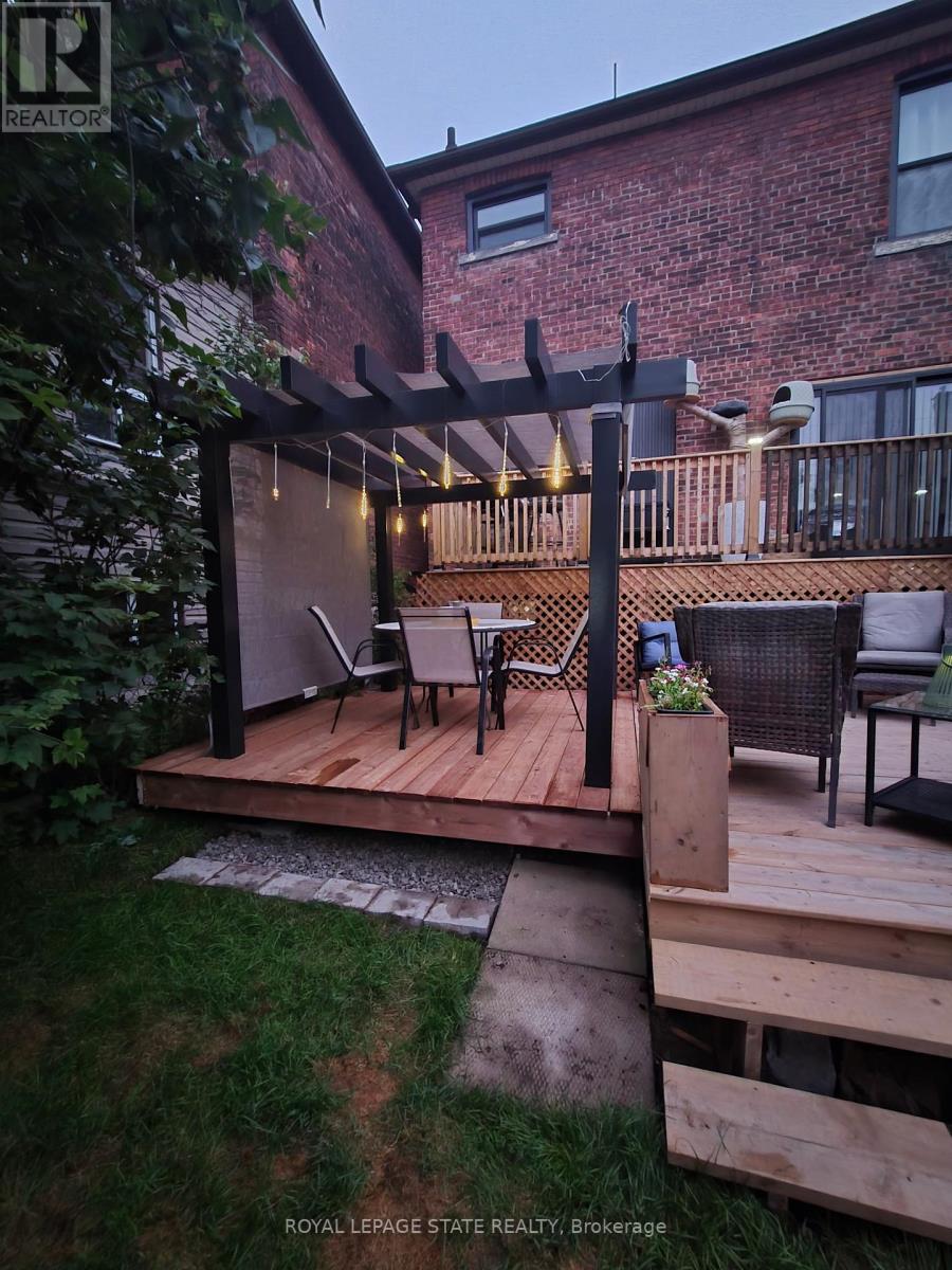361 CUMBERLAND AVENUE - 36