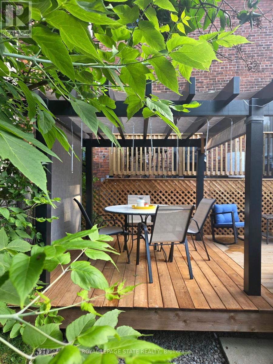 361 CUMBERLAND AVENUE - 42
