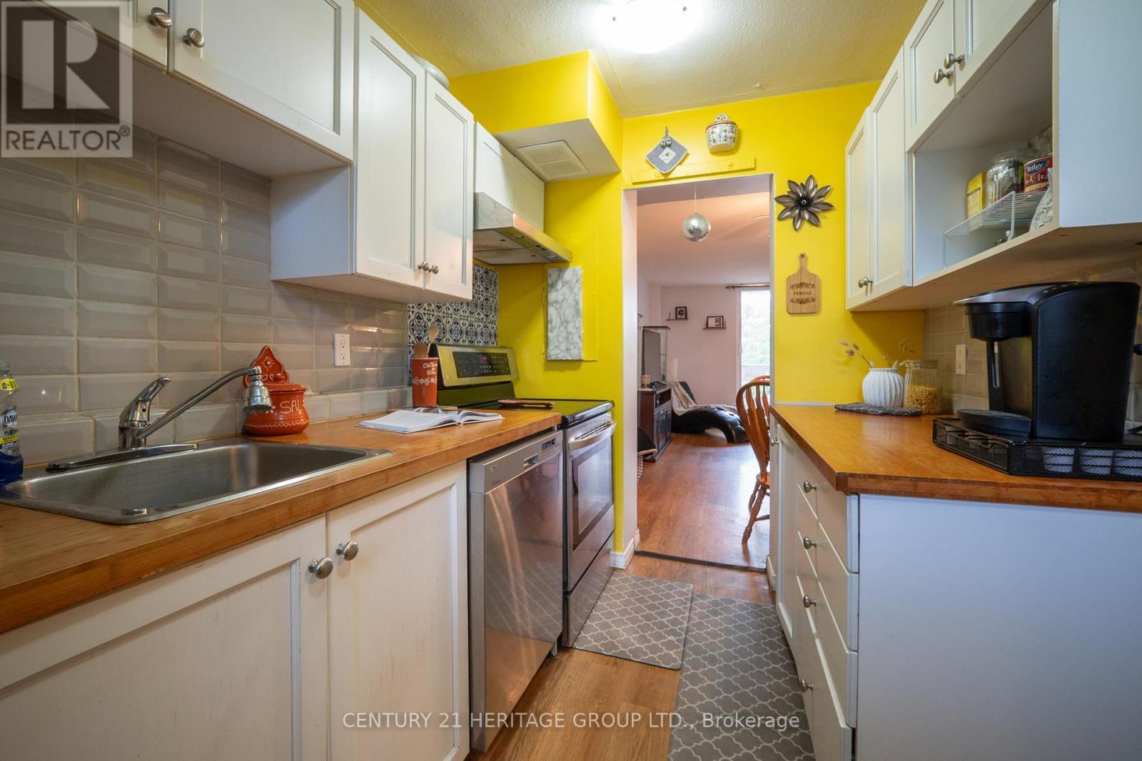 #231 350 QUIGLEY ROAD - 21