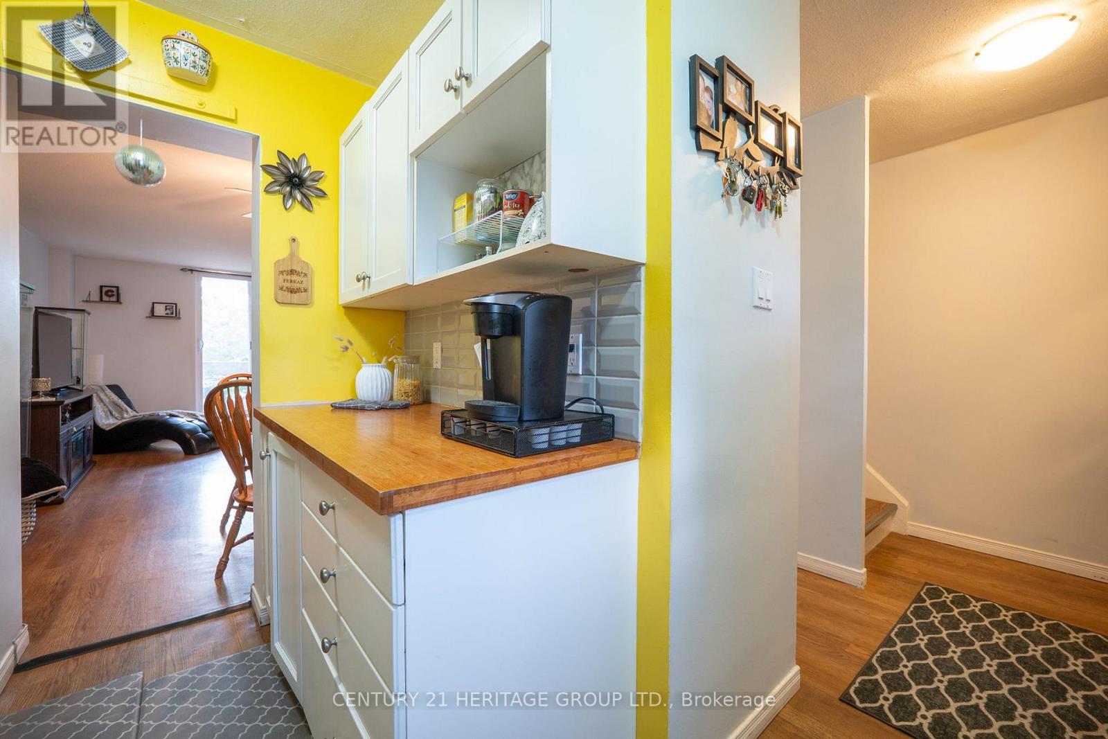 #231 350 QUIGLEY ROAD - 19