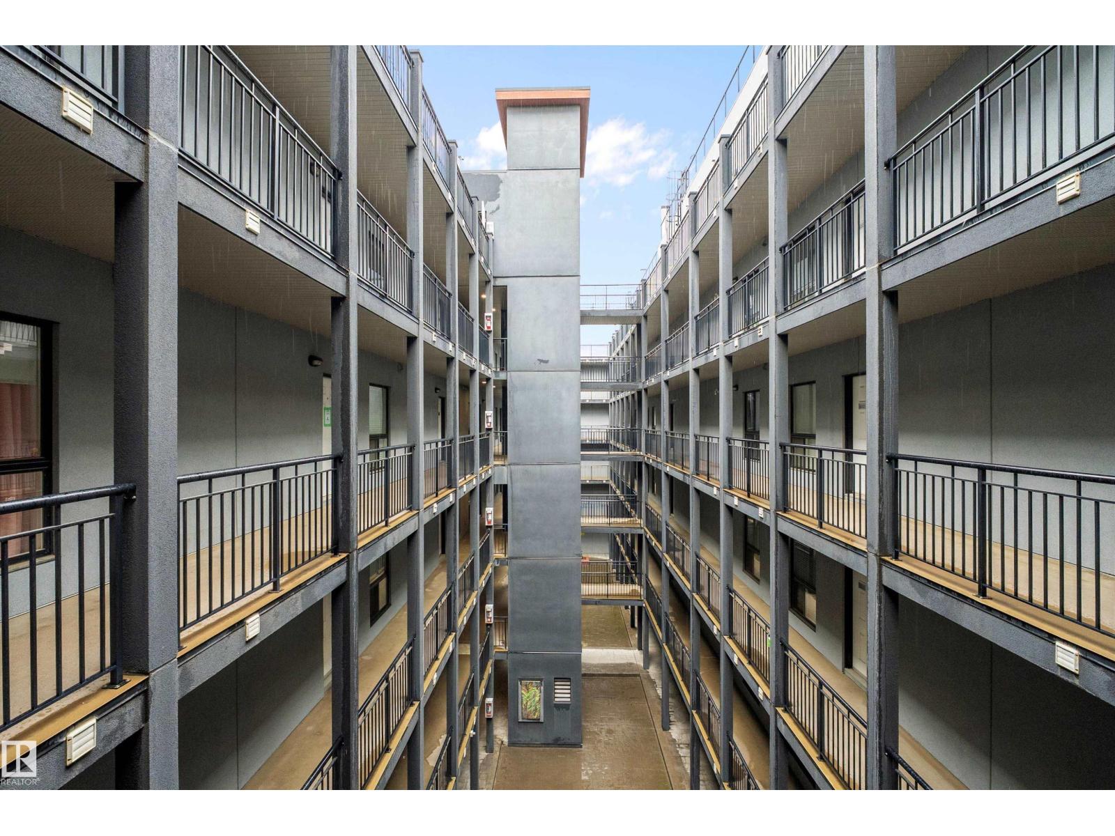 #406 10518 113 ST NW - 42