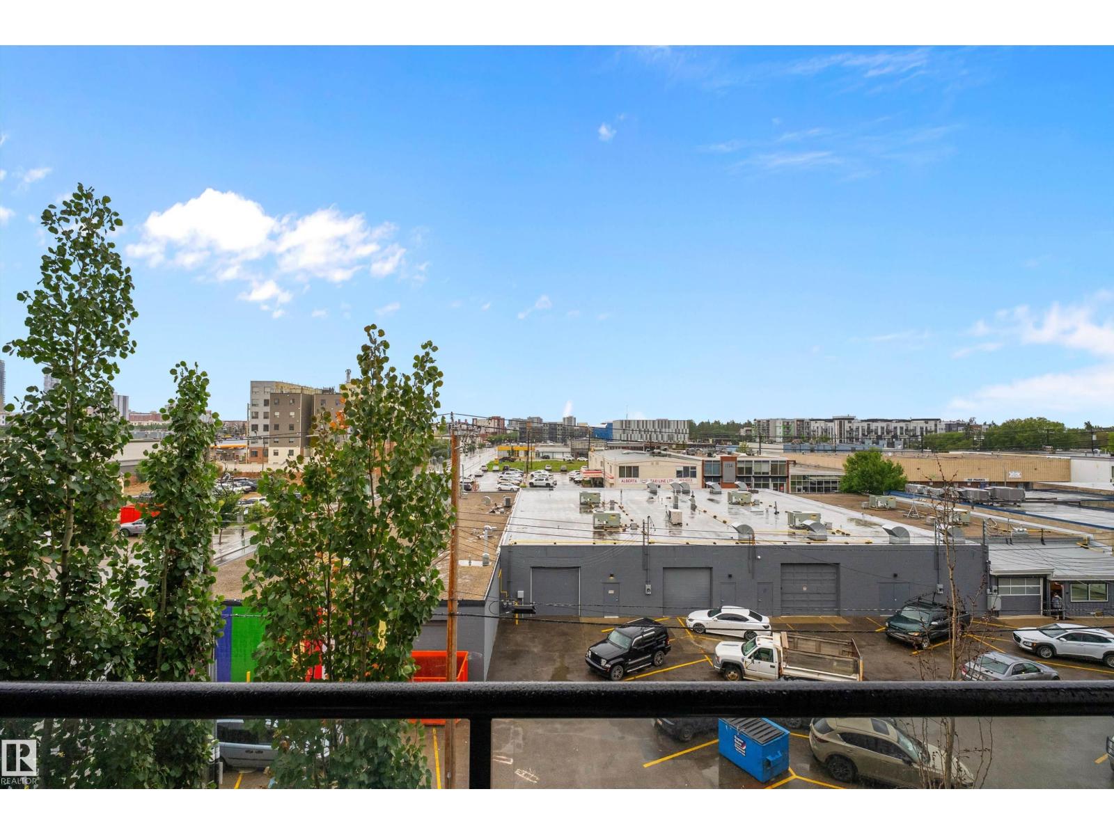 #406 10518 113 ST NW - 39