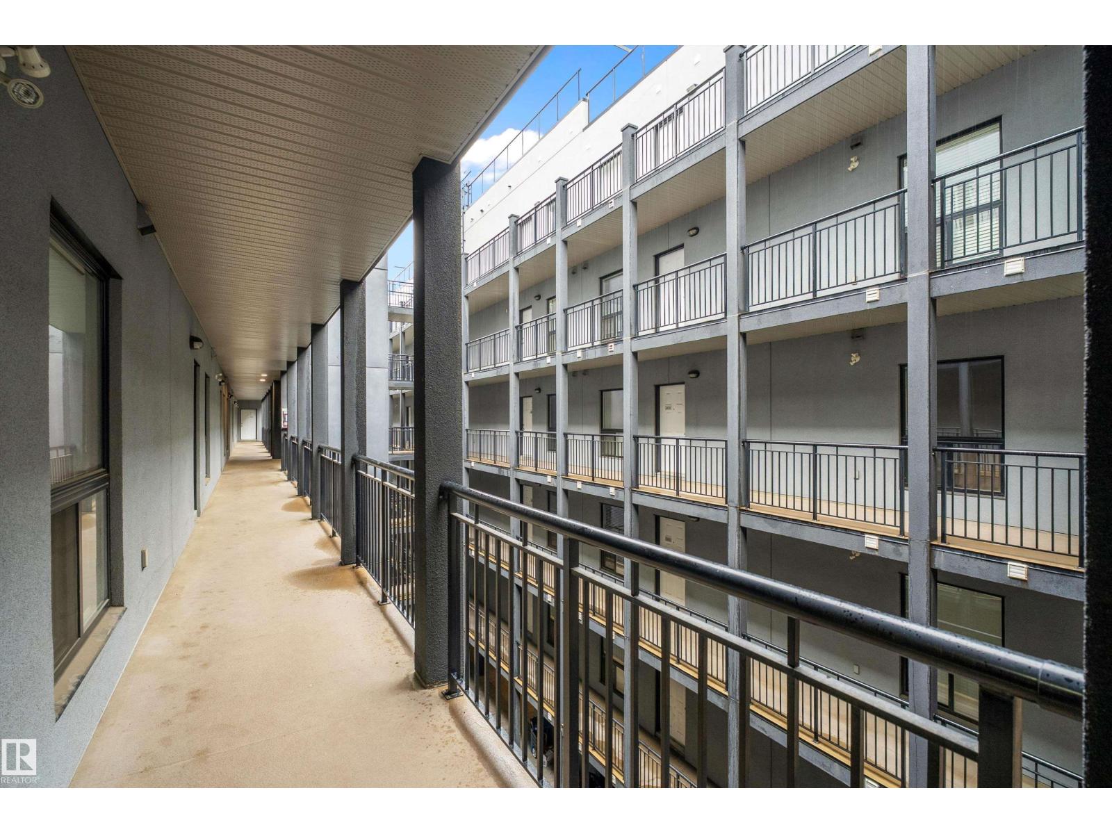 #406 10518 113 ST NW - 41