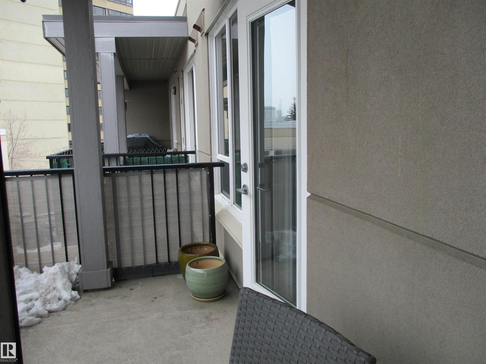 #408 9907 91 AV NW - 38