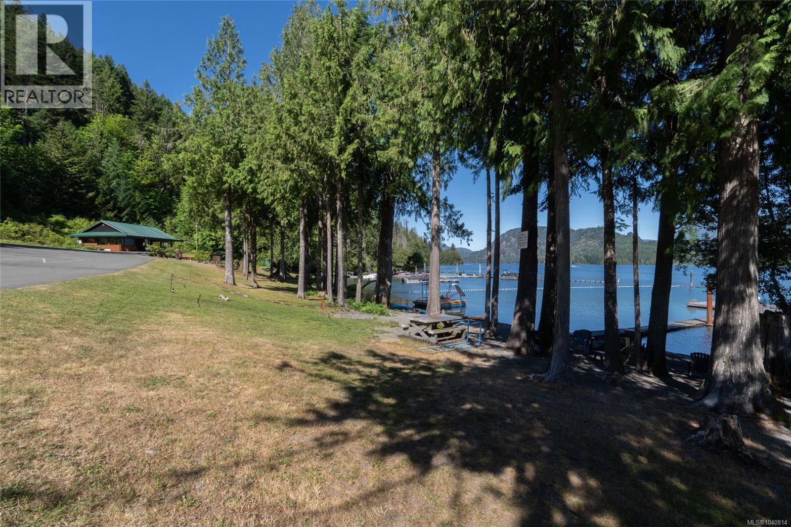 Block 177 Lakeview Park Rd - 22