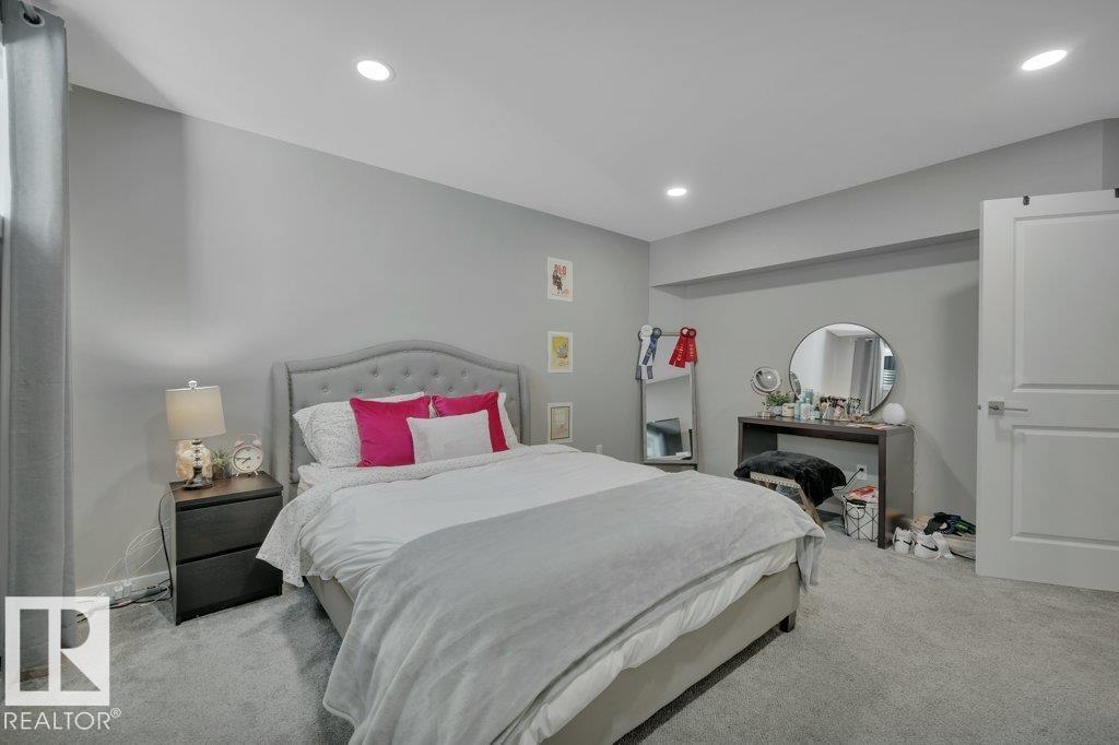477 ROBERTS CR — photo 50