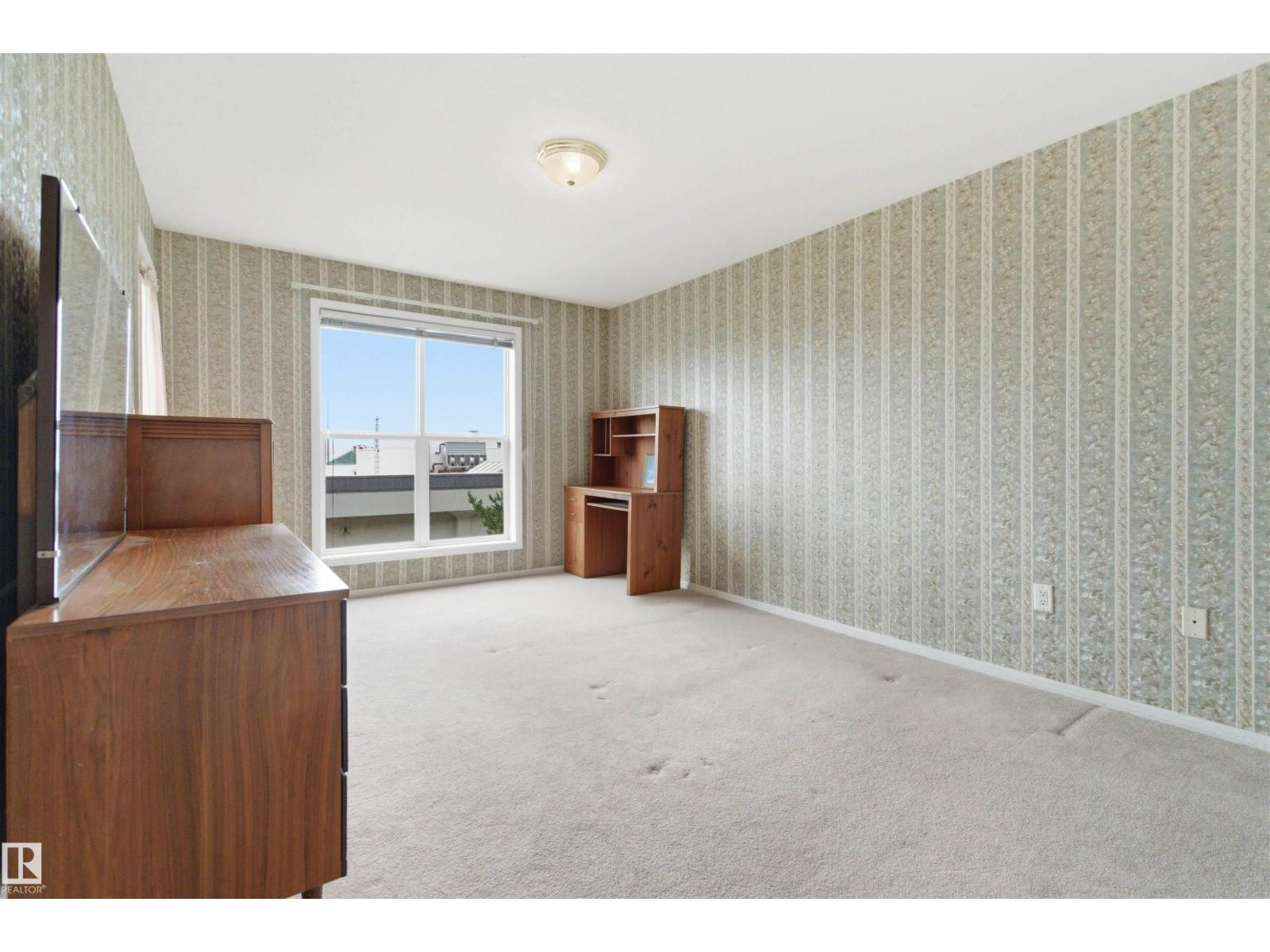 #309 8912 156 ST NW - 11