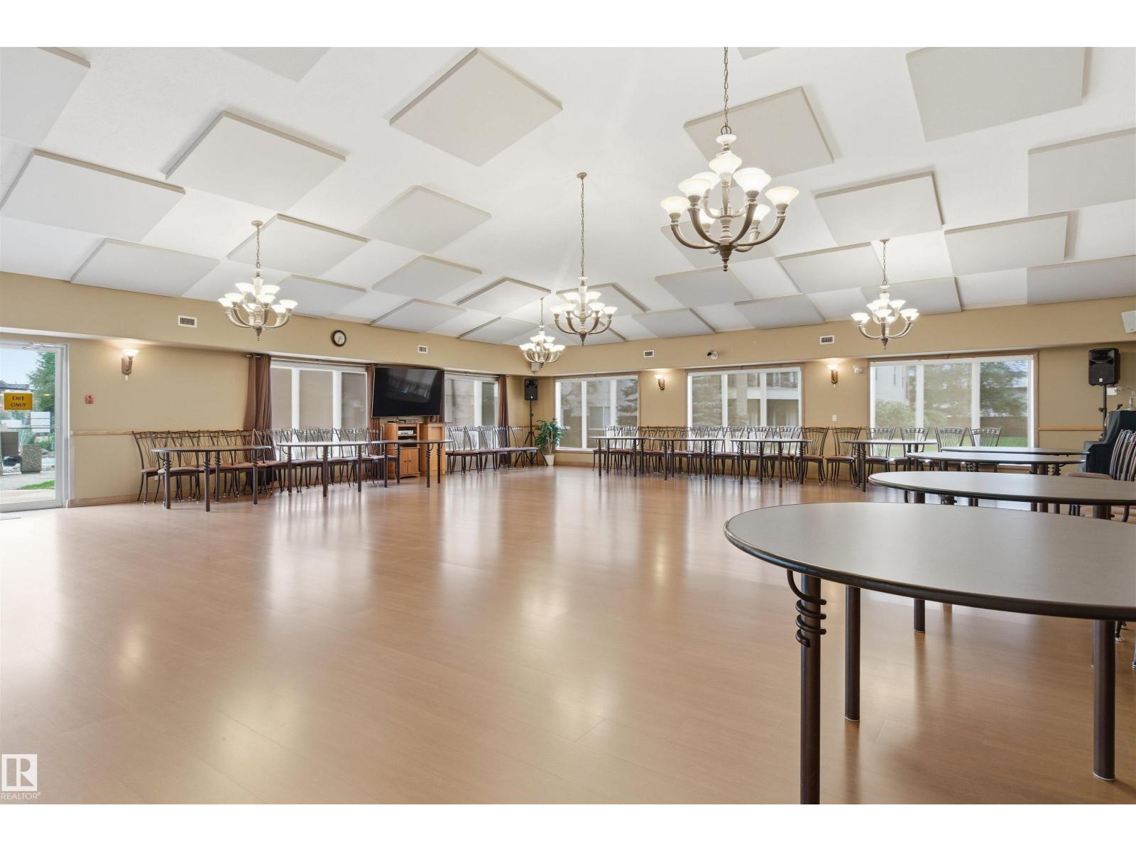 #309 8912 156 ST NW - 29