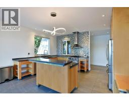 4990 Francis Peninsula Road, Pender Harbour, BC V0N2H1 Photo 11
