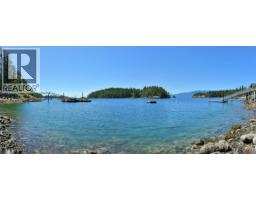 4990 Francis Peninsula Road, Pender Harbour, BC V0N2H1 Photo 15