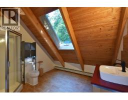 4990 Francis Peninsula Road, Pender Harbour, BC V0N2H1 Photo 21