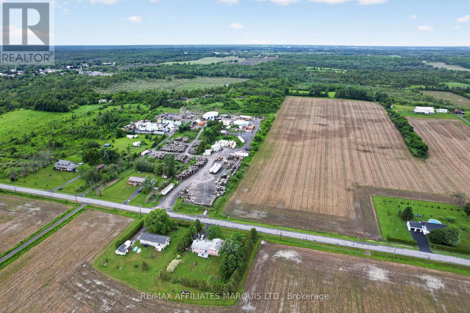 20474 CONCESSION 8 ROAD - 39