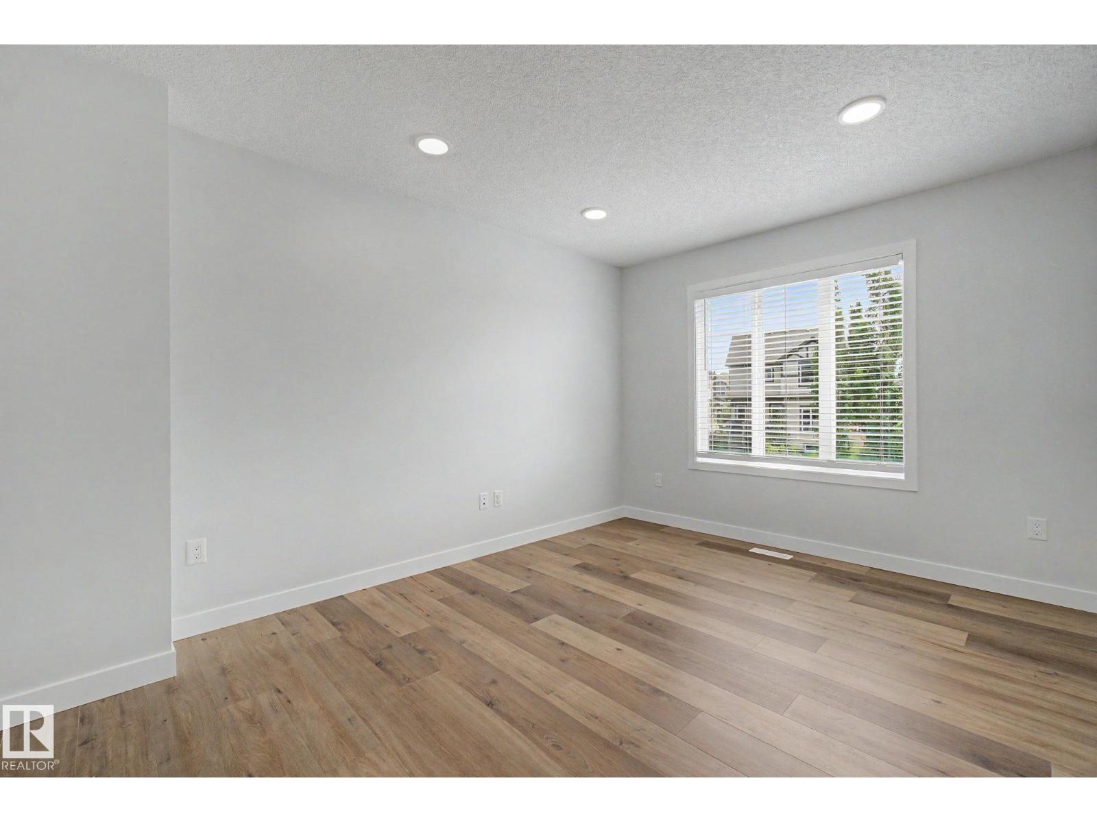 #36 2905 141 ST SW — photo 14