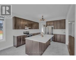 1104 Edinburgh Drive, Woodstock, ON N4T0M2 Photo 24