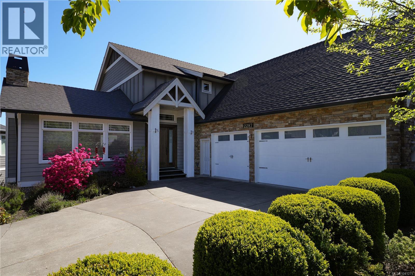  2287 Nicklaus Drive, Langford