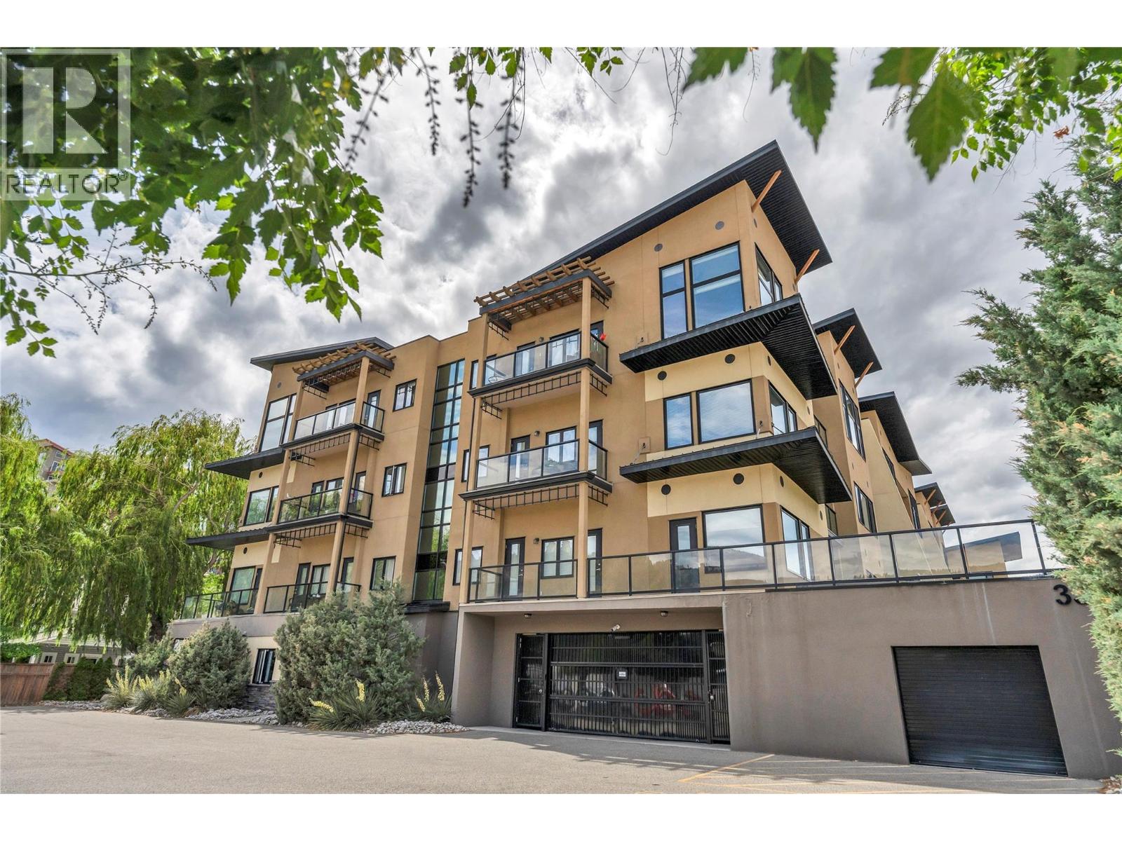 #406 3313 Wilson Street - 1