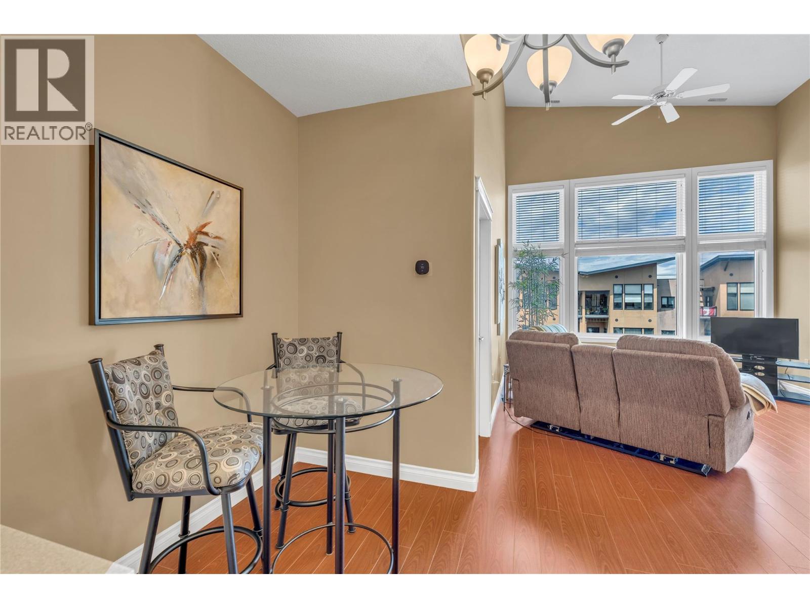 #406 3313 Wilson Street - 8