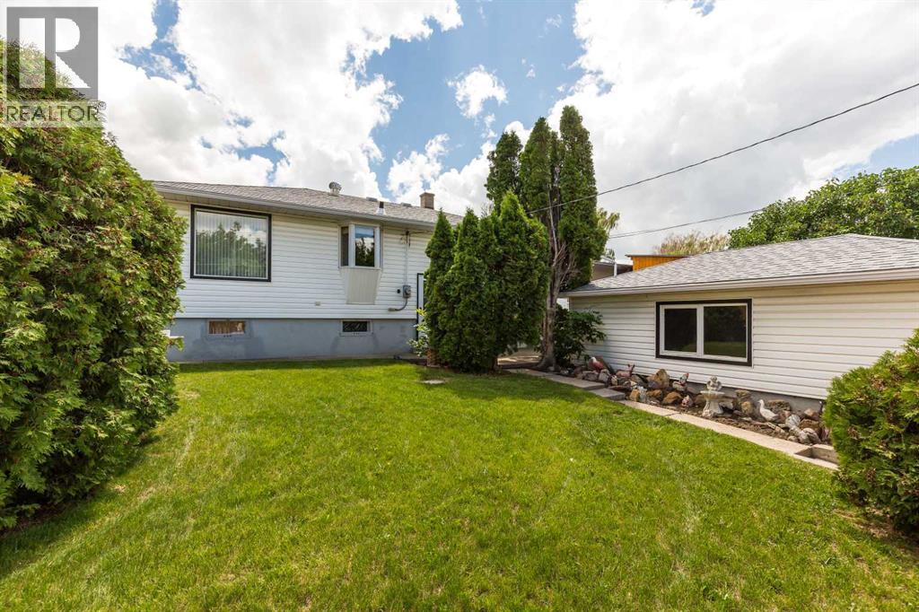 2209 8A Avenue S — photo 27